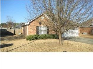 142 Hickory Point Dr, Helena, AL 35080