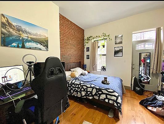 1st image of 314 Suydam St APT 1L