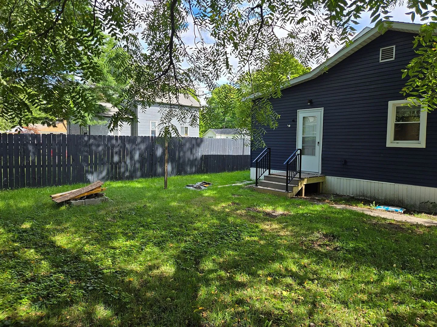 2BR / 1BA Duplex in Saginaw — Photo 4