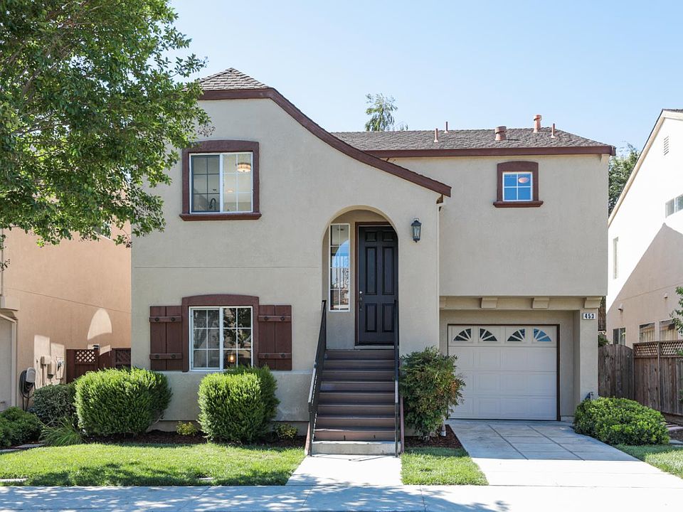 1st image of 453 Birkhaven Pl