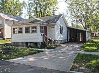 405 Catherine St, Bloomington, IL 61701