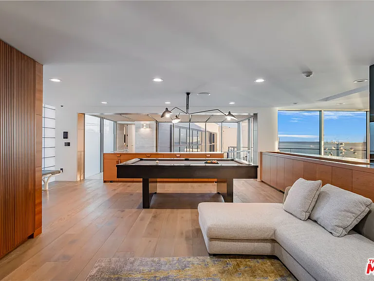 24434 Malibu Rd — Photo 19