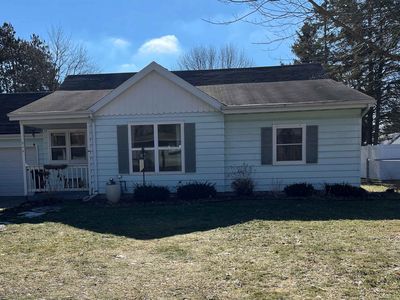 514 Clarke St, Waupaca, WI, 54981