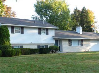 2230 Shoreham Rd, Columbus, OH 43220