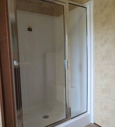 separate shower in each b