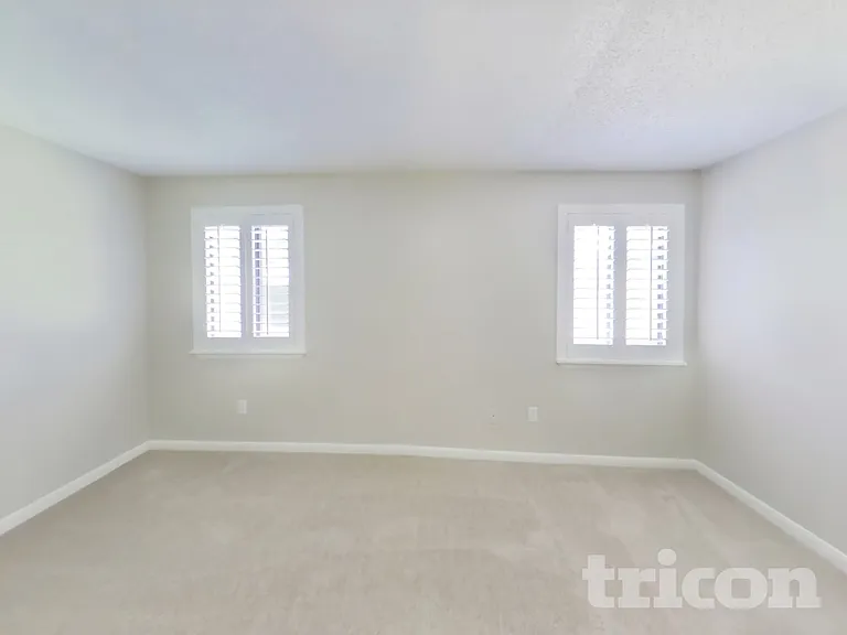 6656 Alisma Ln — Photo 12