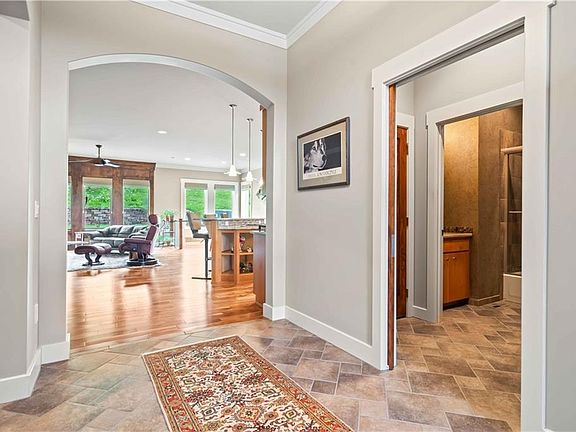 4th image of 9205 Cottonwood Canyon Dr