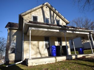 120 W 5th St #2, Kaukauna, WI 54130