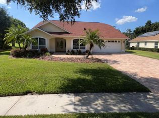 6741 Northlake Dr, Zephyrhills, FL 33542