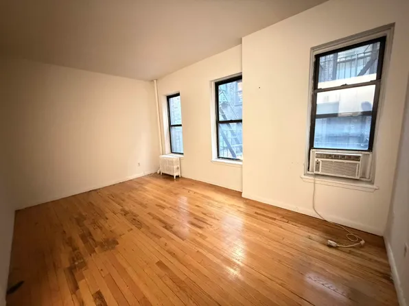 229 East 84th Street image 1 of 4