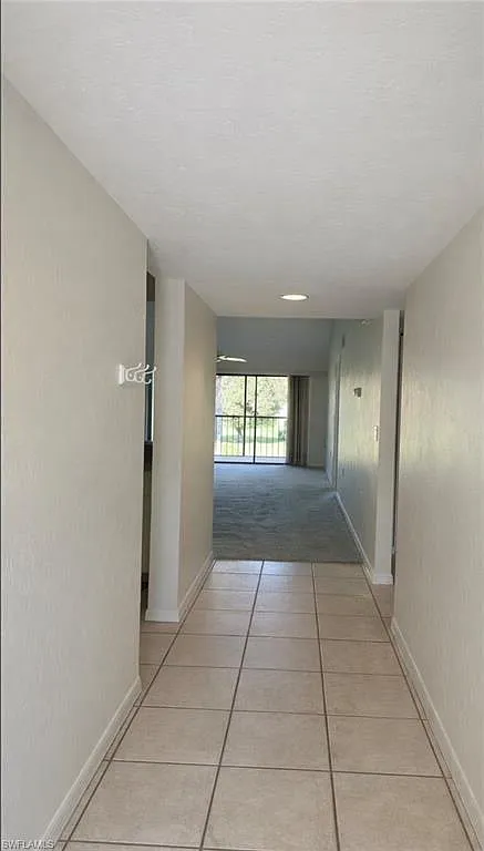 2 bed, 2.0 bath, 1245 sqft, $1,900 — Photo 2