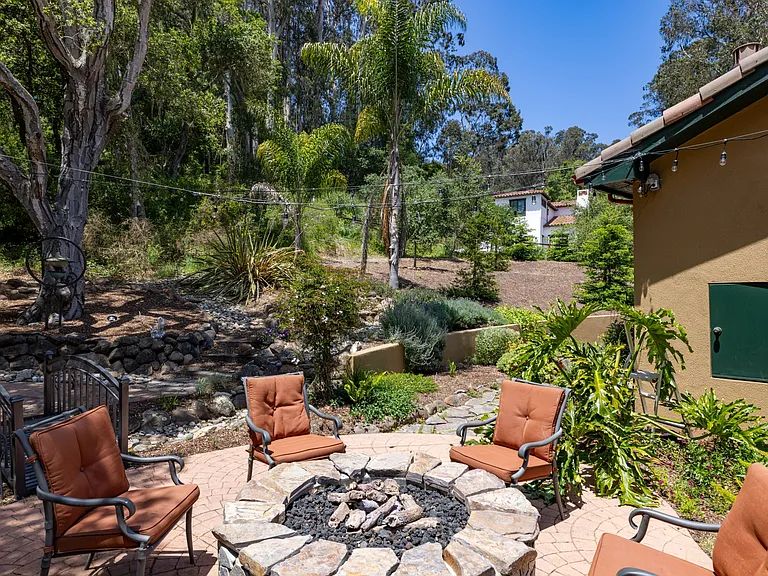 1400 Bonita Dr — Photo 5