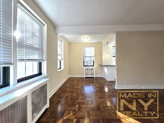 5th image of 5101 39th Ave APT Jj41