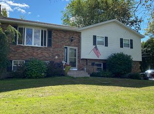 577 Randall Rd, Ballston Spa, NY 12020