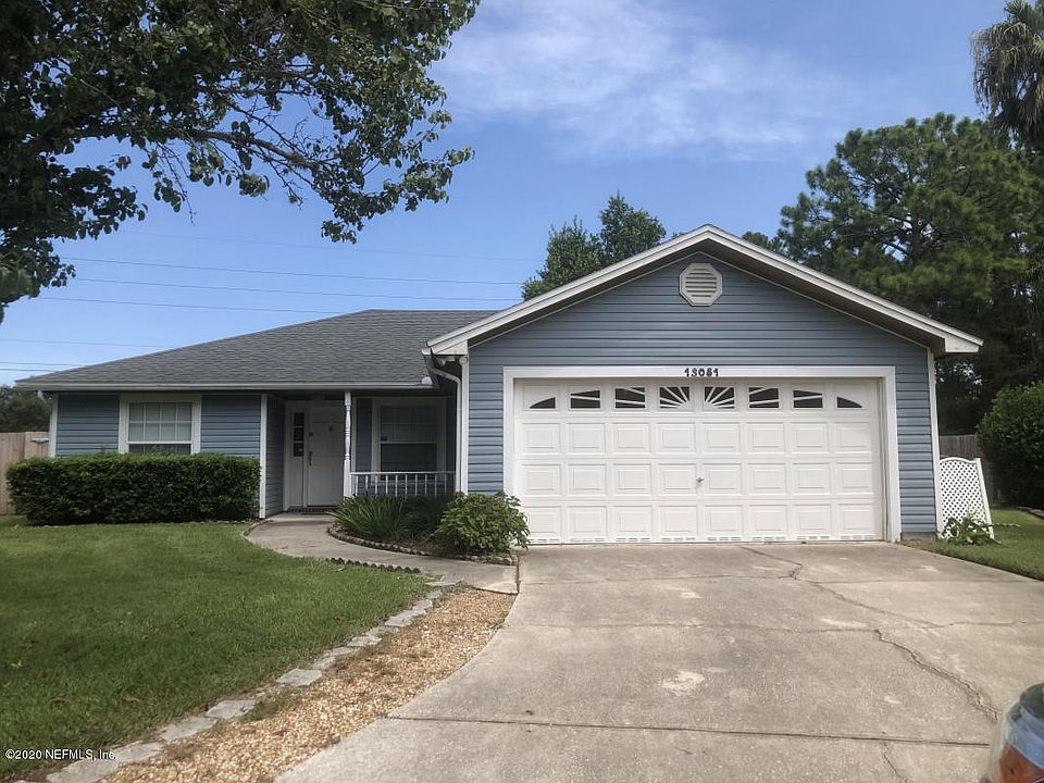 1st image of 13081 Twin Springs Ct