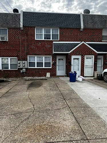 8021 Moro St #1 Photo 1