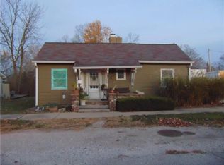 3 N Main St, North Salem, IN 46165