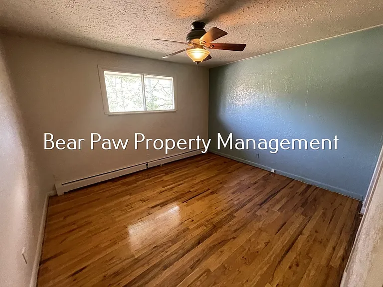 26132 Center Dr — Photo 12
