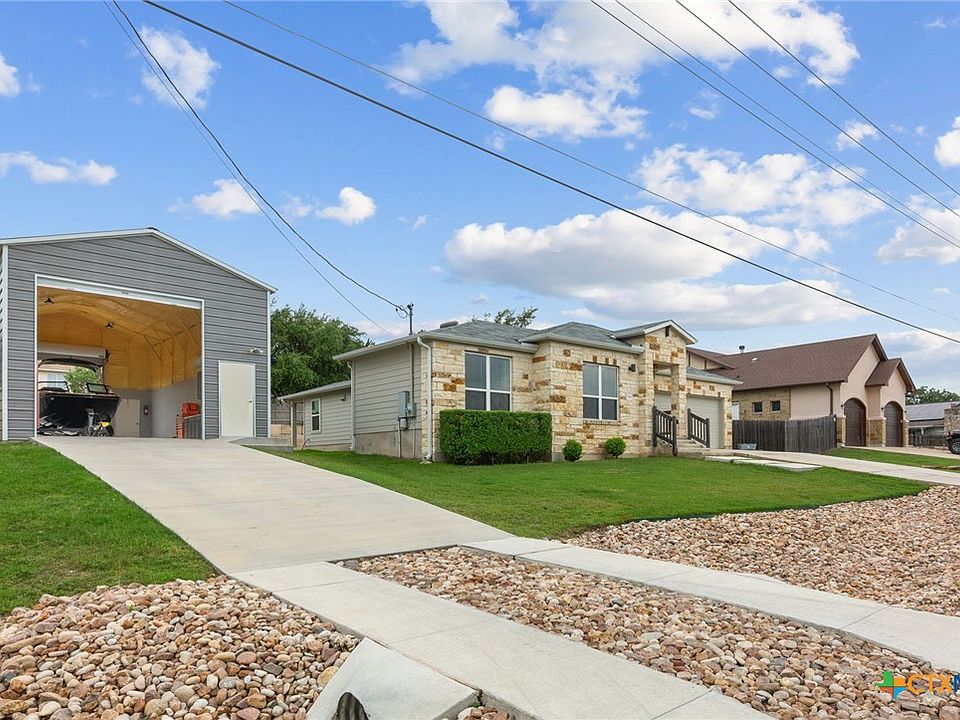 1st image of 21666 High Dr