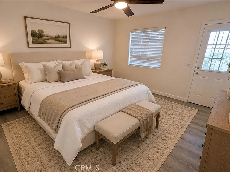 905 W Sumner Ave #B — Photo 2