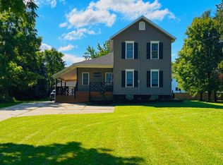 1122 68th St SE, Grand Rapids, MI 49508