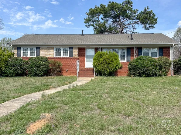1923 Northbrook Dr, Charlotte, NC 28216