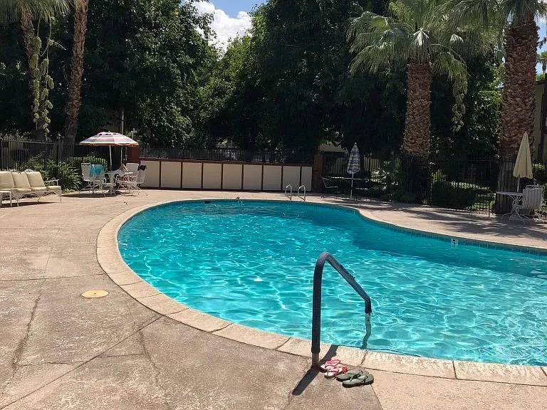 350 E Desert Inn Rd #H201 — Photo 16