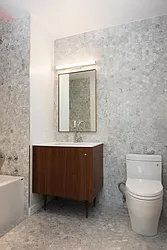 Rented by New York Casas Ltd.