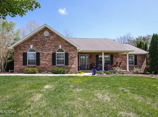 780 Gateway Ln, Seymour, TN 37865