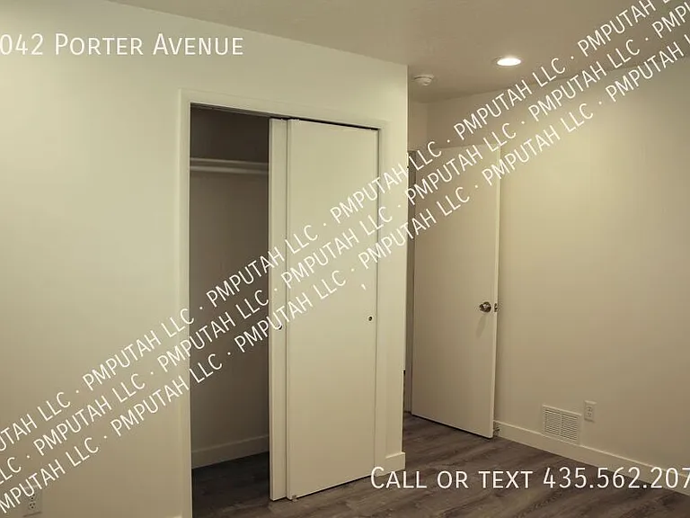 4042 S Porter Ave — Photo 15