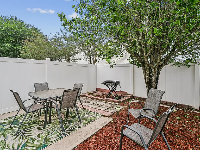 156 Swaying Pine Ct — Photo 37
