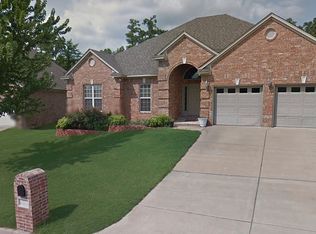 207 Hidden Valley Loop, Maumelle, AR 72113
