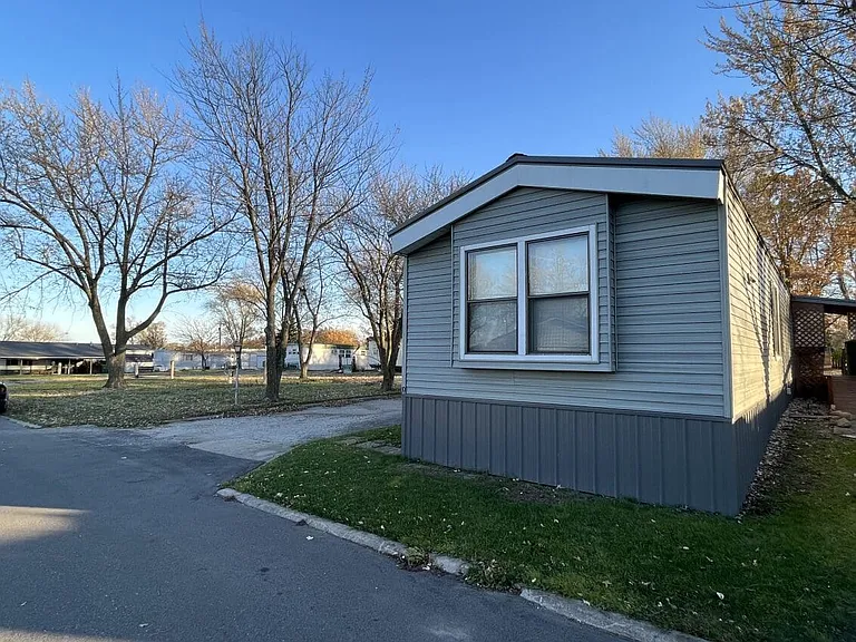 200 Gregory Ln #13 — Photo 17