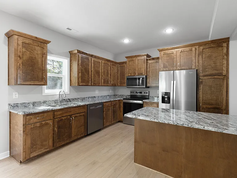 107 Allen Dr — Photo 30