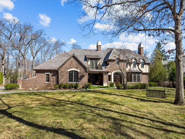 936 E Ringwood Rd N, Lake Forest, IL 60045