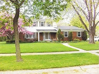 5314 Falmouth Dr photo 1