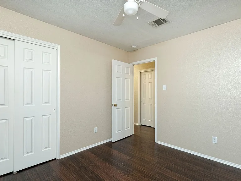 124 Hunter Rex Way — Photo 11