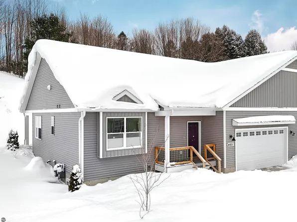 4851 Kodiak Dr #96, Traverse City, MI 49685