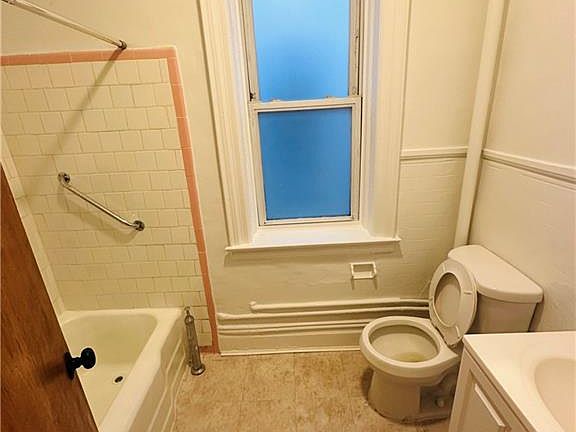 5th image of 3255 Parkside Pl Floor 2