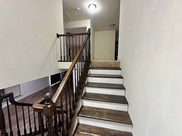 330 Wilhelmine Ct — Photo 11