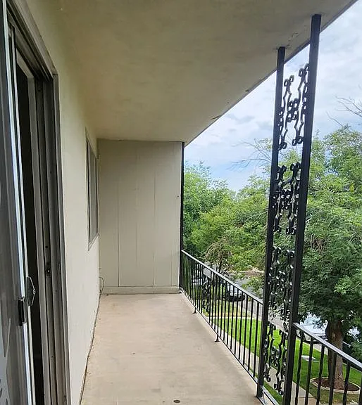 Welcome to Fountain View! — Photo 19