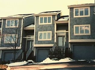 106 Lake Pl S #106, Danbury, CT 06810