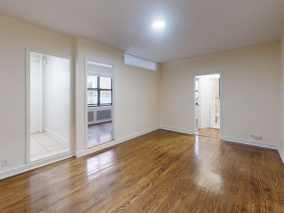 2nd image of 246 E 46th St APT 7M