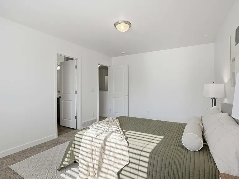 7539 S Casenina Dr — Photo 4