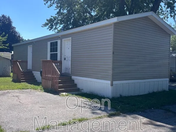 2301 SW Oralabor Rd, Ankeny, IA