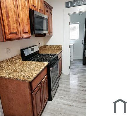 5th image of 813 E 88th Pl
