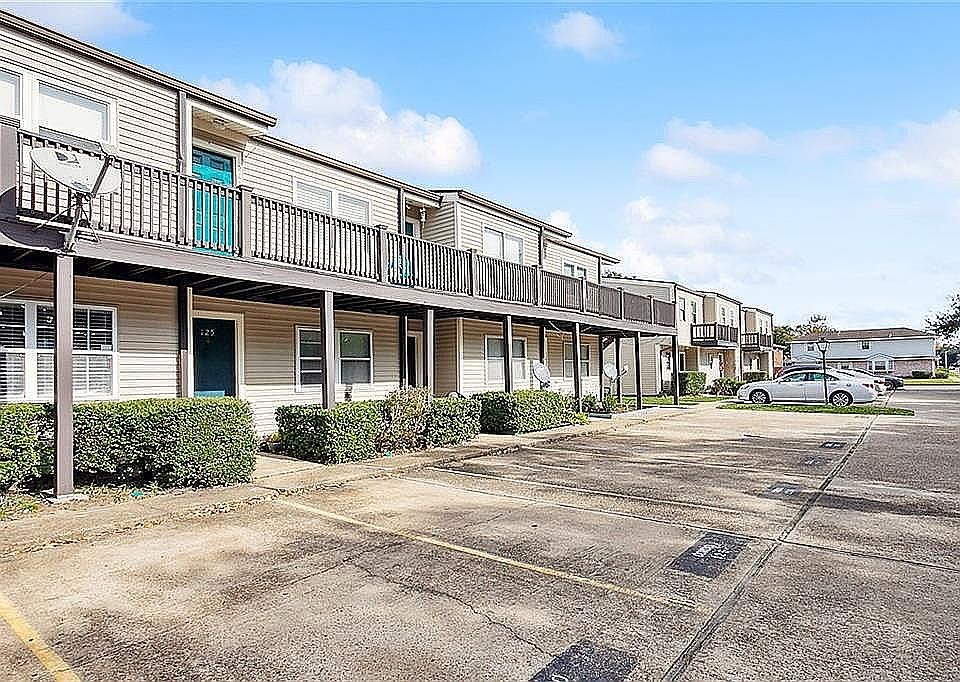1st image of 1020 Saint Julien Dr APT 226