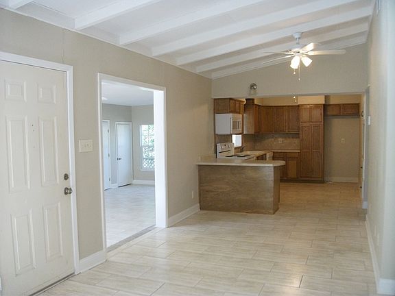 2nd image of 3327 Terrace Dr