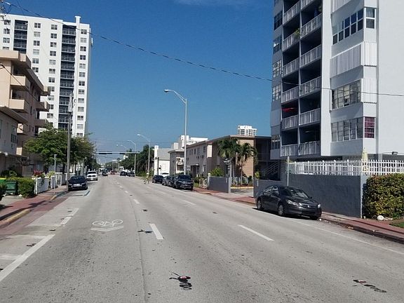 5th image of 6831 Abbott Ave