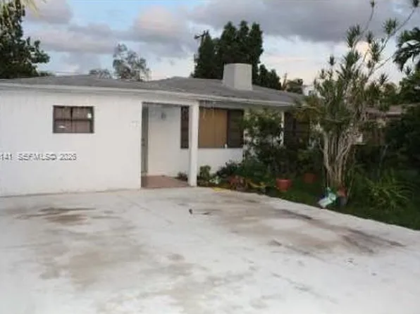 11717 NW 2nd Ave, Miami, FL 33168